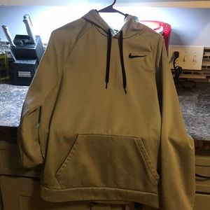 Men’s Nike hoodie